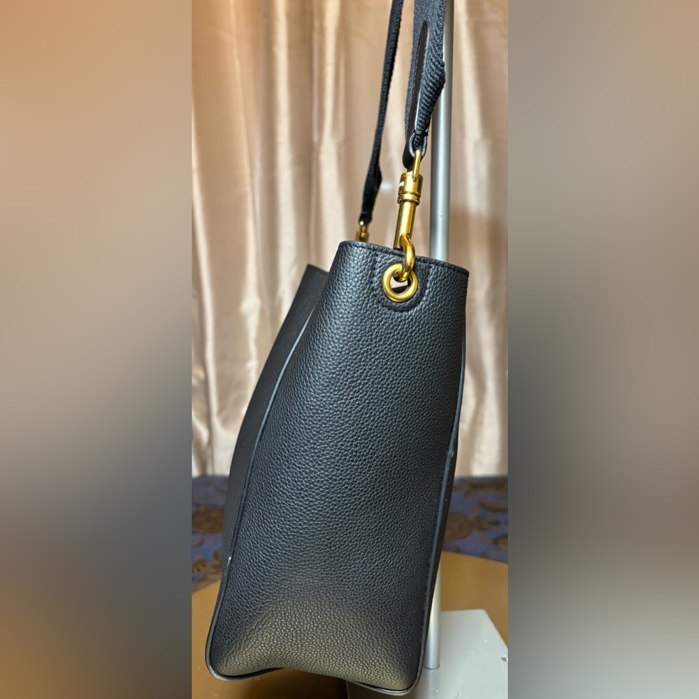 NWOT - Celine Sangle Seau Bucket Small Bag - Black - Picture 4 of 13